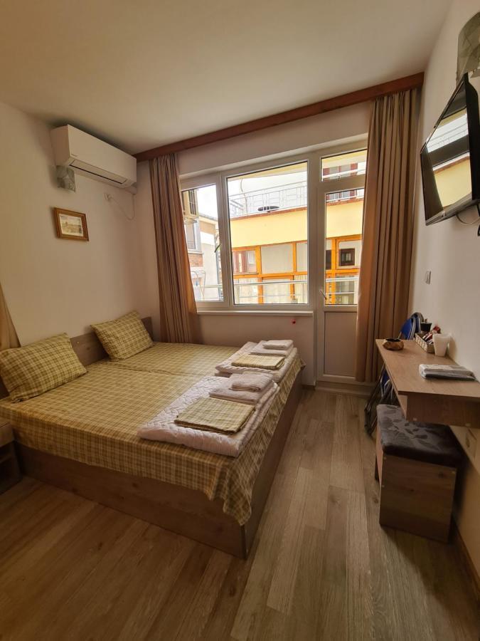 Guest Rooms Kostovi ネセバル エクステリア 写真