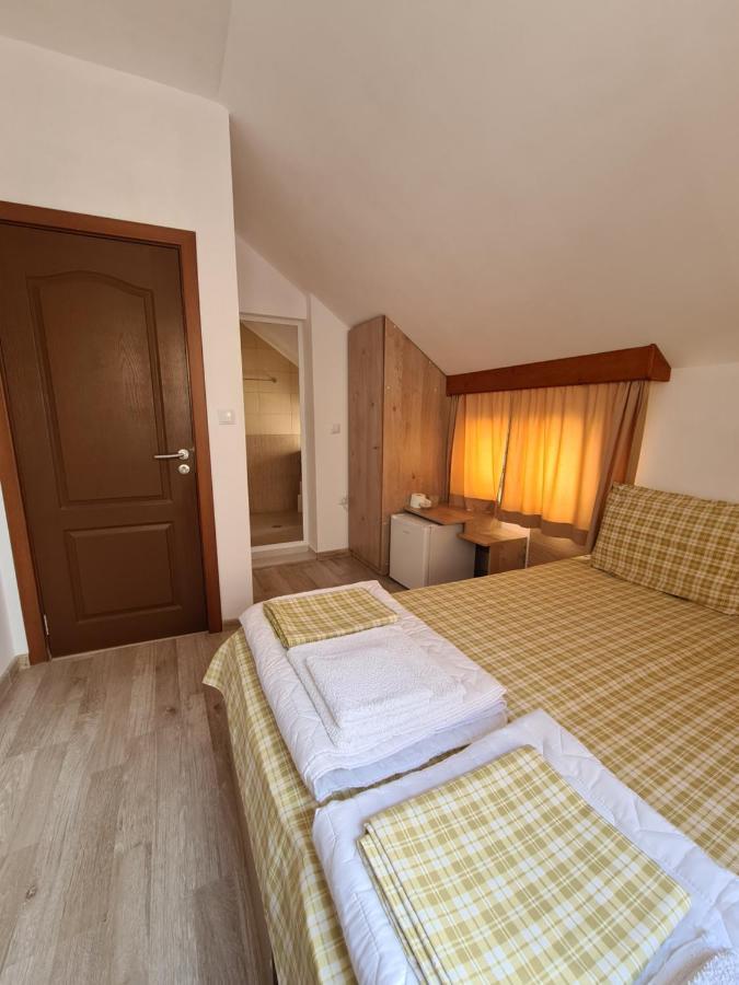 Guest Rooms Kostovi ネセバル エクステリア 写真